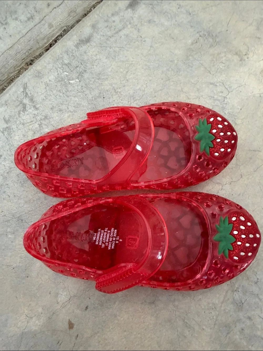 Old Navy cute red
